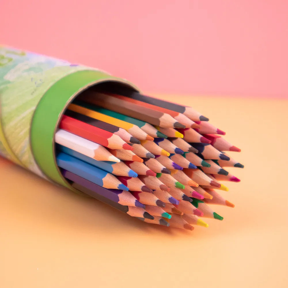 Crayons-de-couleurs-ouverte